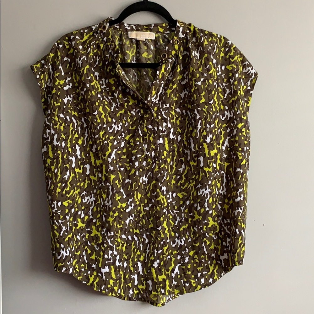Michael Kors Blouse (Women’s M) ✨